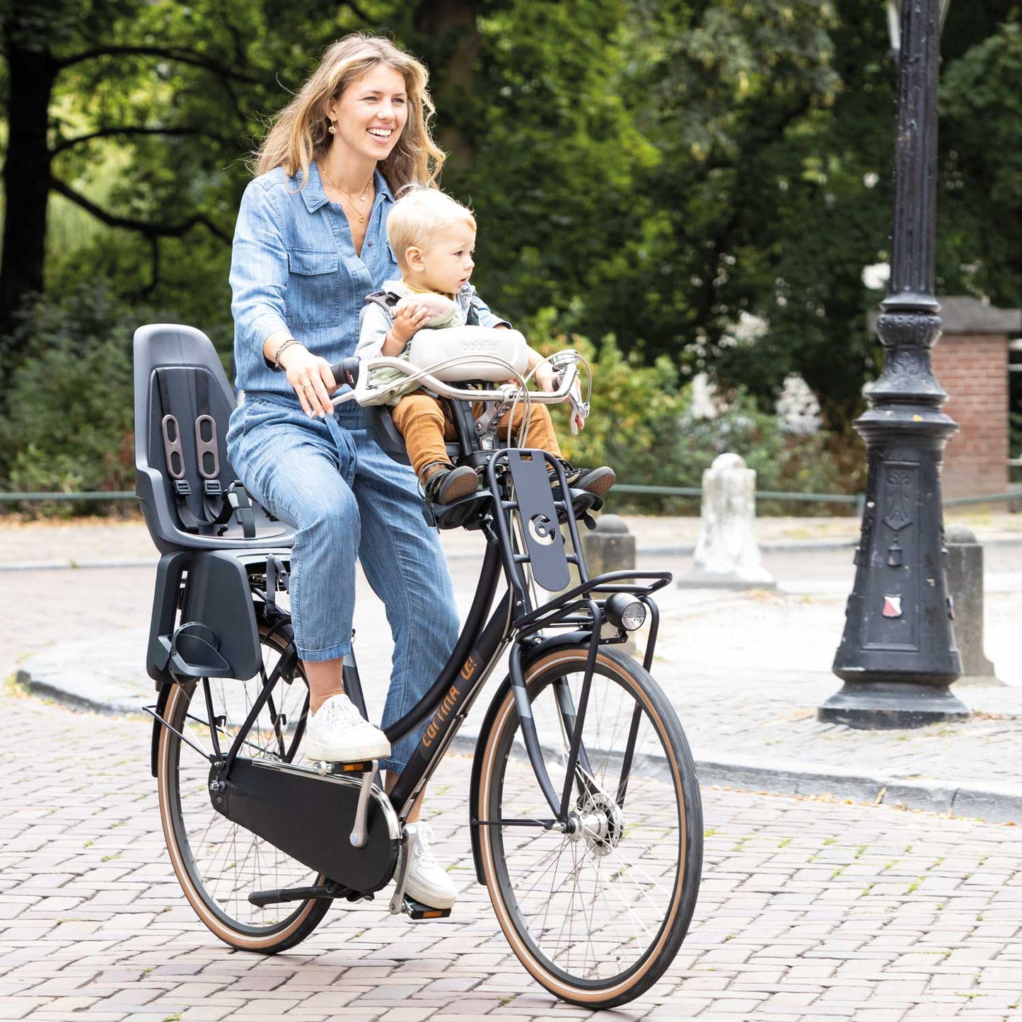 Bobike ONE Maxi - E-BD : Carrier Mount(ボバイク・ワン・マキシ)