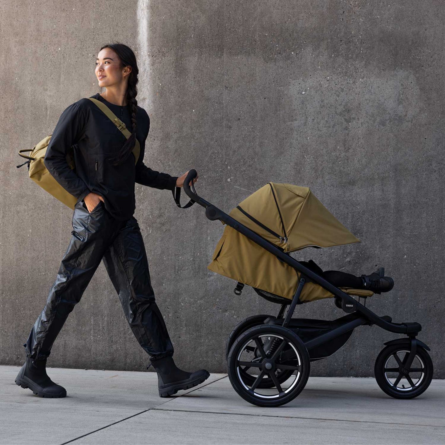 【Mid Blue ご予約】Thule Urban Glide 3(スーリー アーバングライド3)ジョギングベビーカー