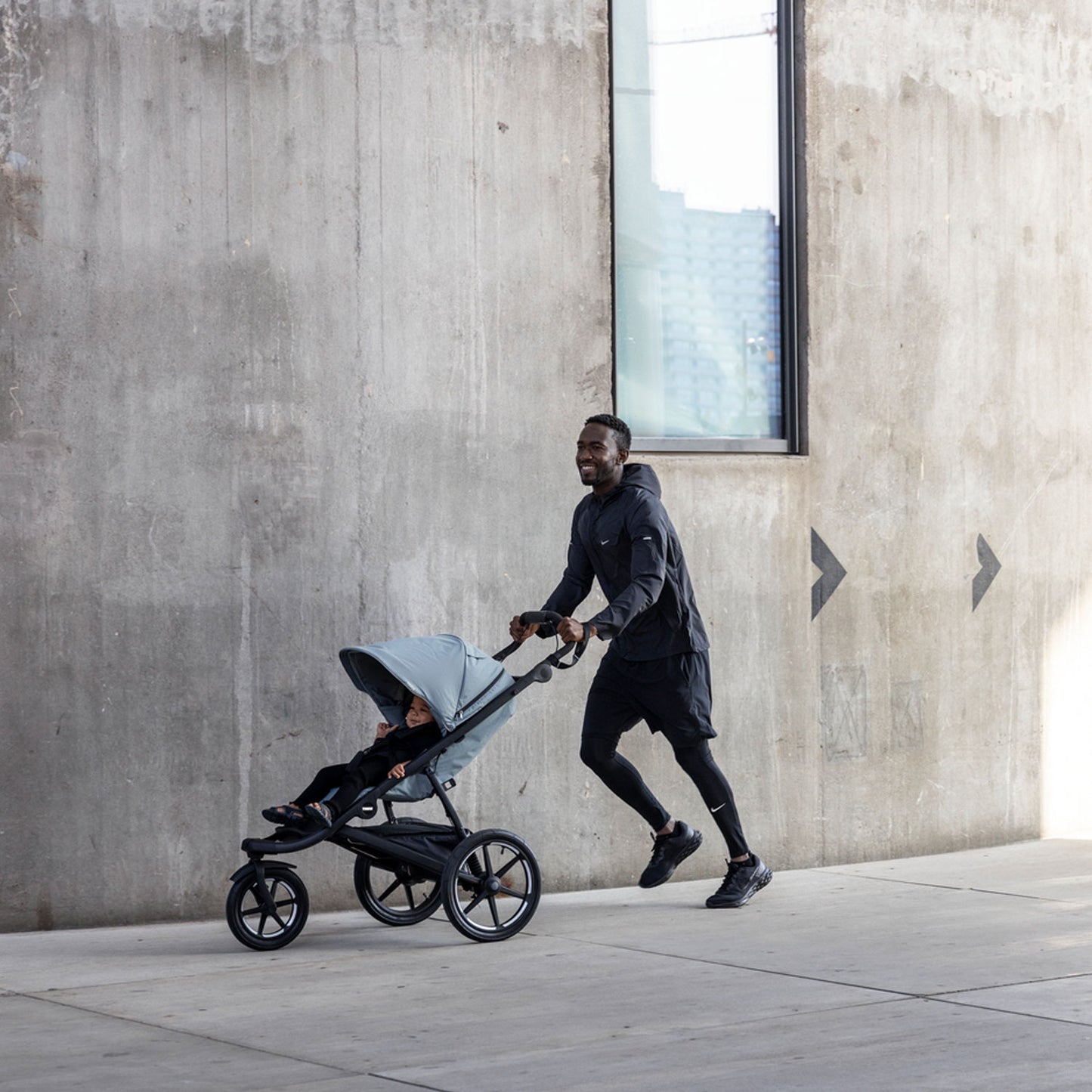 【Mid Blue ご予約】Thule Urban Glide 3(スーリー アーバングライド3)ジョギングベビーカー
