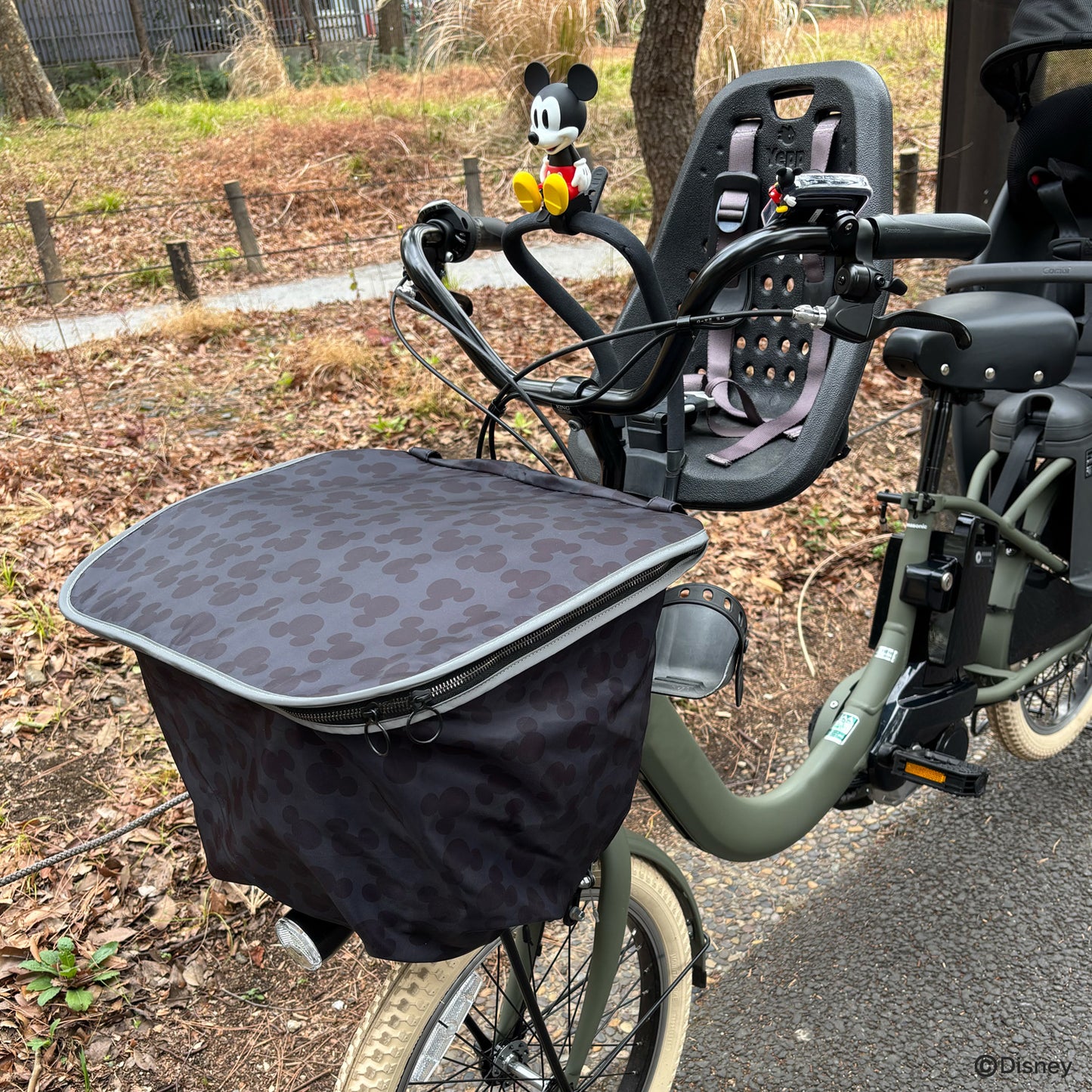 【4月中旬予約受付中】[PIG] Disney ディズニー デザイン 自転車用 バスケットカバー ミッキーマウス くまのプーさん 前用ワイドサイズ